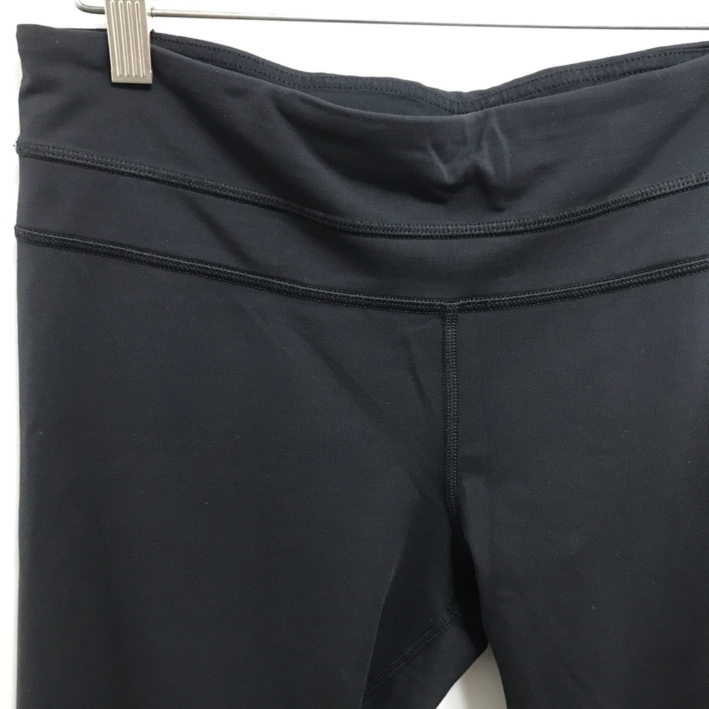 Lululemon Athletica Run Inspire Crop